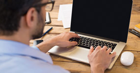 /media/1npczowr/man-working-on-laptop-istock-505469130.jpg